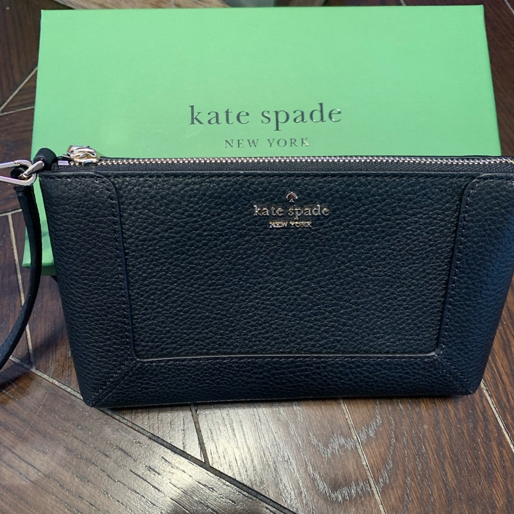 Kate Spade Lena Pebbled Leather Wristlet New